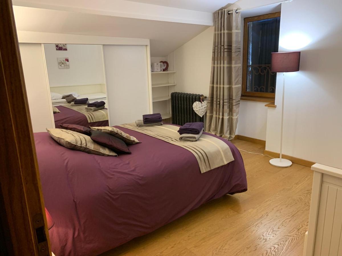 Domaine Des Pierres D Auvergne Flat Ngoại thất bức ảnh